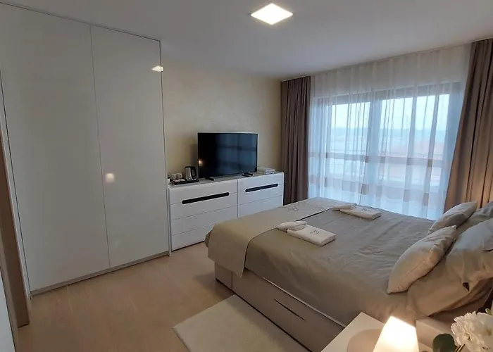 Apartamento Leona, *